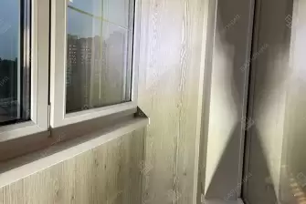 Отделка балкона с утеплением в многоквартирном доме