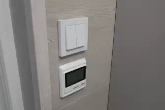  Отделка лоджии ламинатом с боковым окном