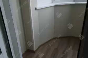 Остекление и отделка эркерной лоджии под ключ